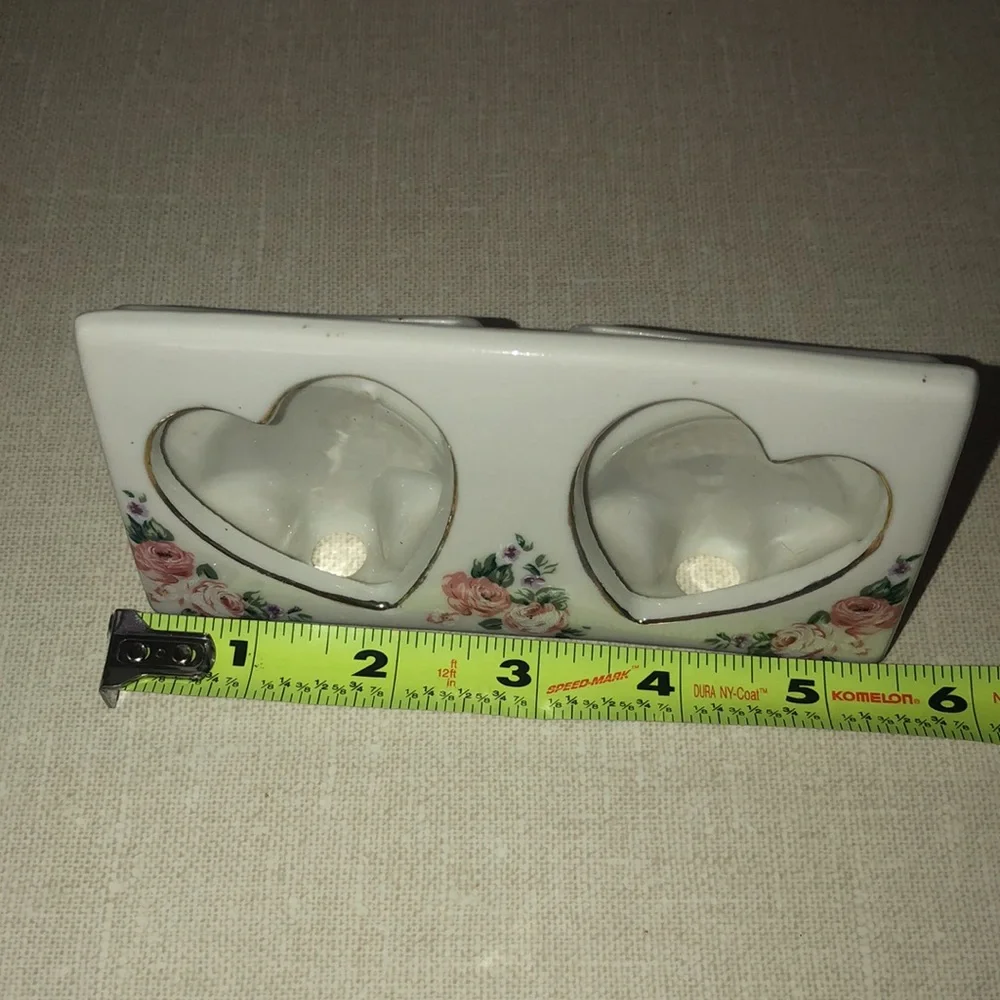 Double Hearts Floral Photo Picture Frame Vintage With‎ Gold color Edging